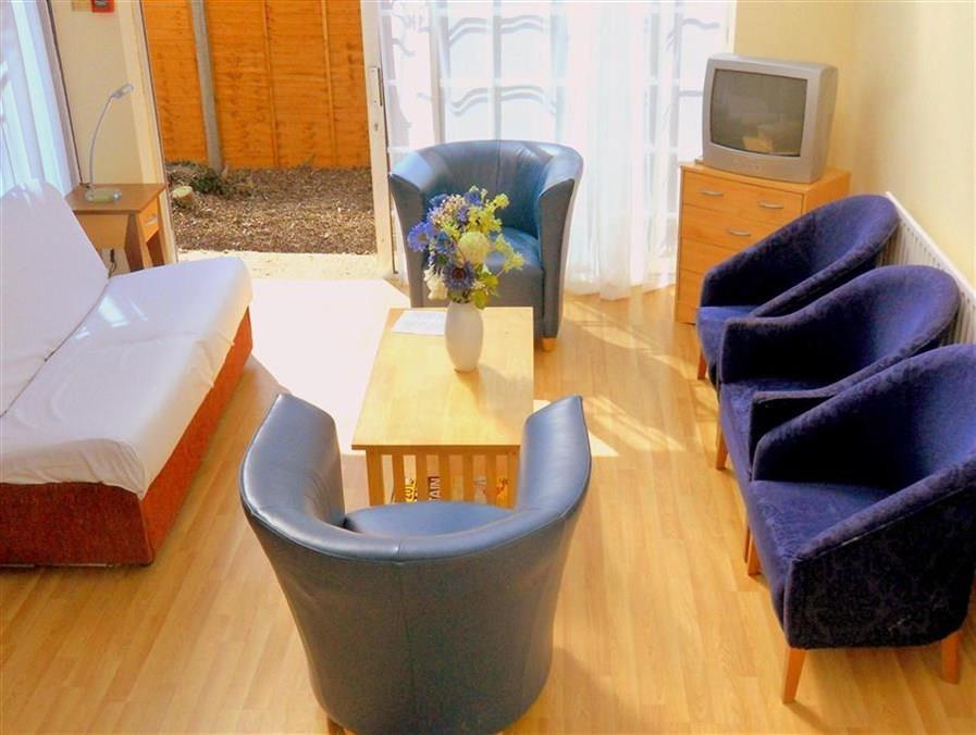 Heathrow Lodge Ґіллінґдон Екстер'єр фото