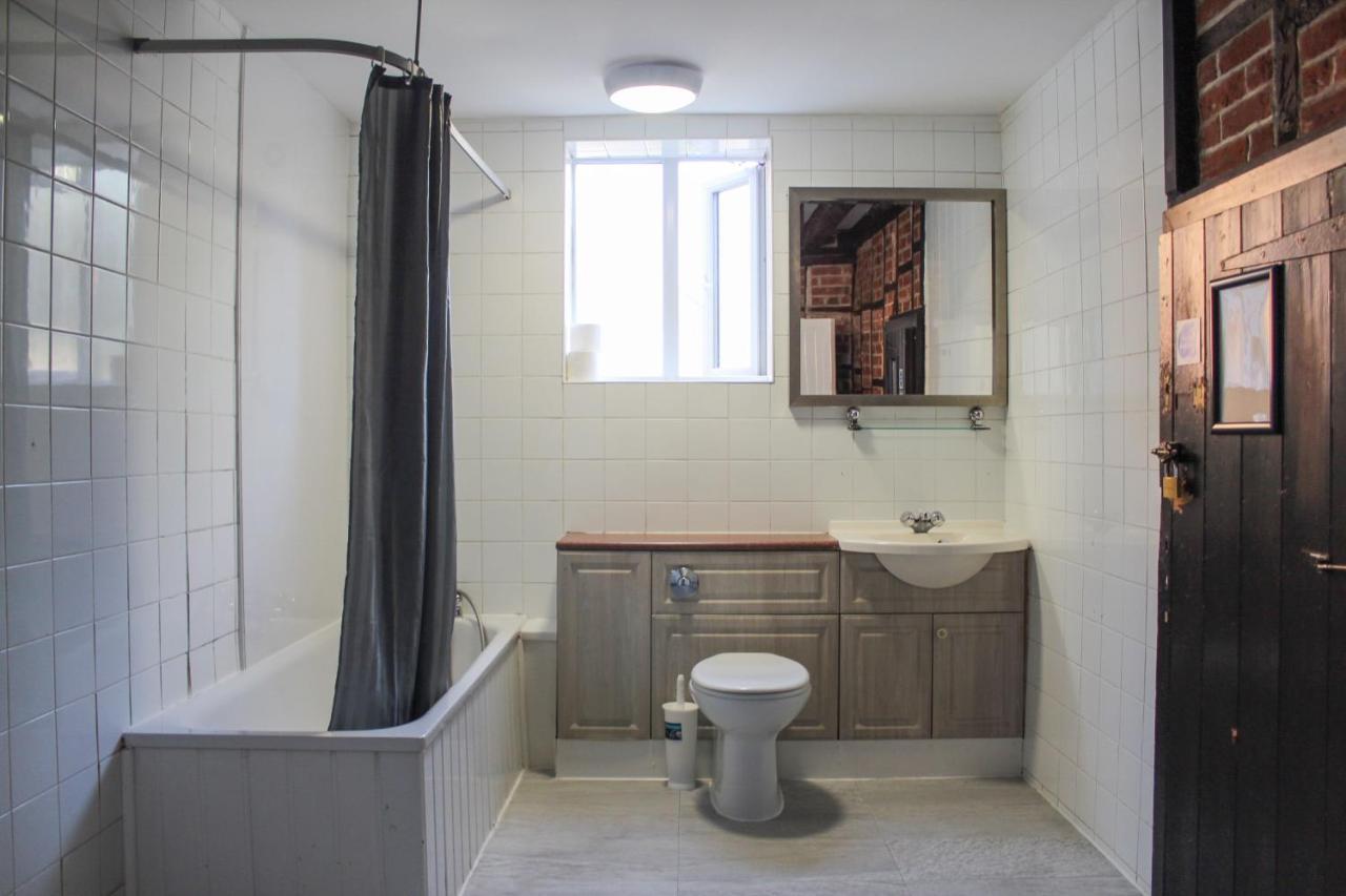 Heathrow Lodge Ґіллінґдон Екстер'єр фото
