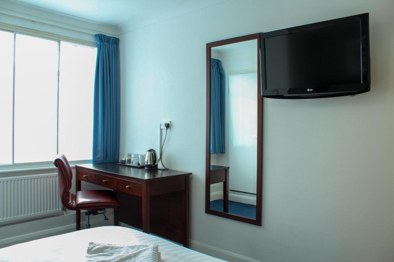 Heathrow Lodge Ґіллінґдон Екстер'єр фото